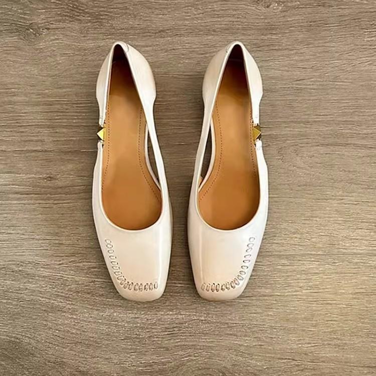 Sheepskin version~ retro shallow mouth square head side empty metal single shoes women's one-pedal commuting thick heel with skirt sandals