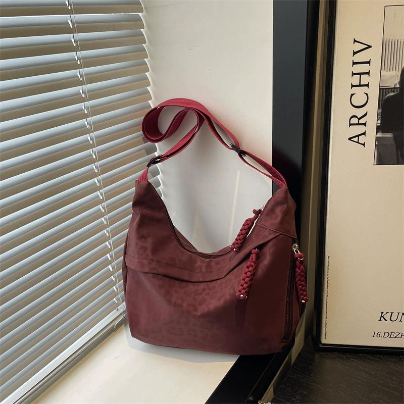 

Women s Leopard Print Crossbody Bag Soft Fabric Adjustable Strap Large Capacity Fashion Daily Commute Bag