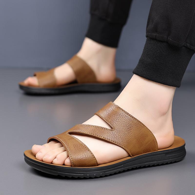 Fashion New Men Casual Leather Slippers Handmade Half Drag Fashion Male Beach Sandals Travel Summer Beach Shoes Outdoor All-match Flats
