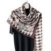 Spring and Autumn New Creative Thousand Birds Grid Floral Printed Scarf Women's Travel Photography Photography with Thin Shawl