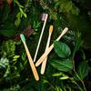 Bamboo toothbrush that is gentle on every nook and cranny of the gums (4 colors / choose 1)