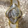 Elegant Engagement Ring For Women Luxurious Synthetic Zirconia Gold Plated Spiral Design Rings Temperament Jewelry