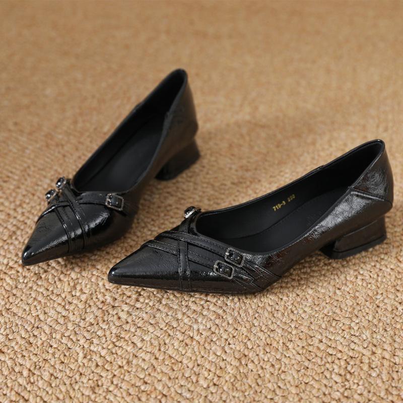 

Весна И Осень Новые Повседневные Туфли-Лодочки на Низком Каблуке с Заостренным Носком Элегантные Женские Туфли Универсальные Женские Одинарные Туфли 40 чёрный