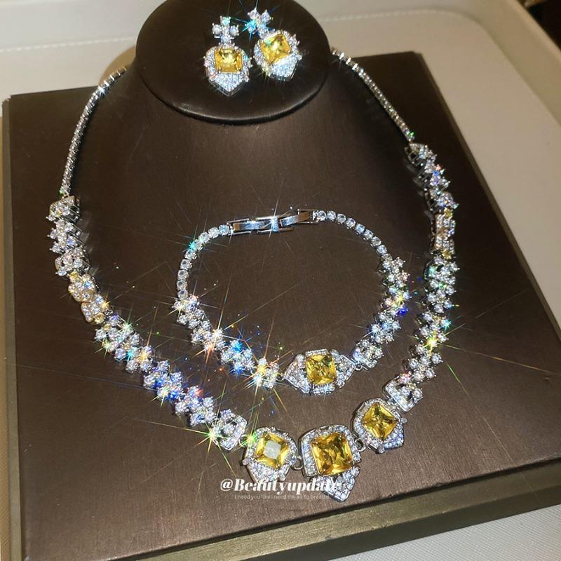 Sparkling zircon square bracelet necklace stud earrings set light luxury high-end exquisite dress banquet temperament jewelry women