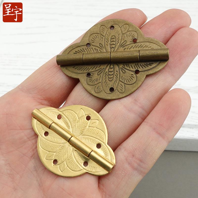 Chinese Classical Decorative Copper Cloud Hook for Frames and Mirrors
