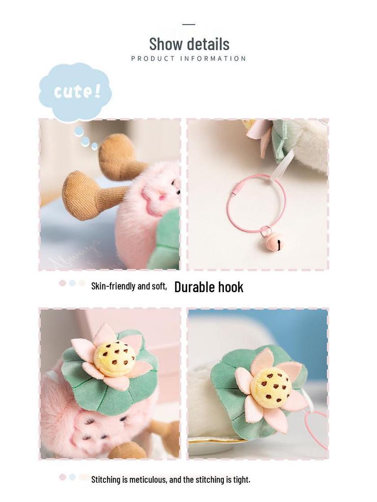 Creative Lotus Doll Plush Keychain - Simulation Lotus Seedpod Ornament for Bags and Cars