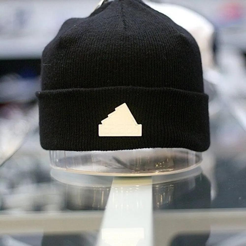 [adidas] Шапка-бини с манжетой Cold Ready Tech Hat Спортивная Термо Черная ARAIB2648 black