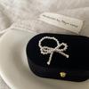 Exquisite Silver Pearl Bow Elastic Ring for Women – Versatile and Stylish Design