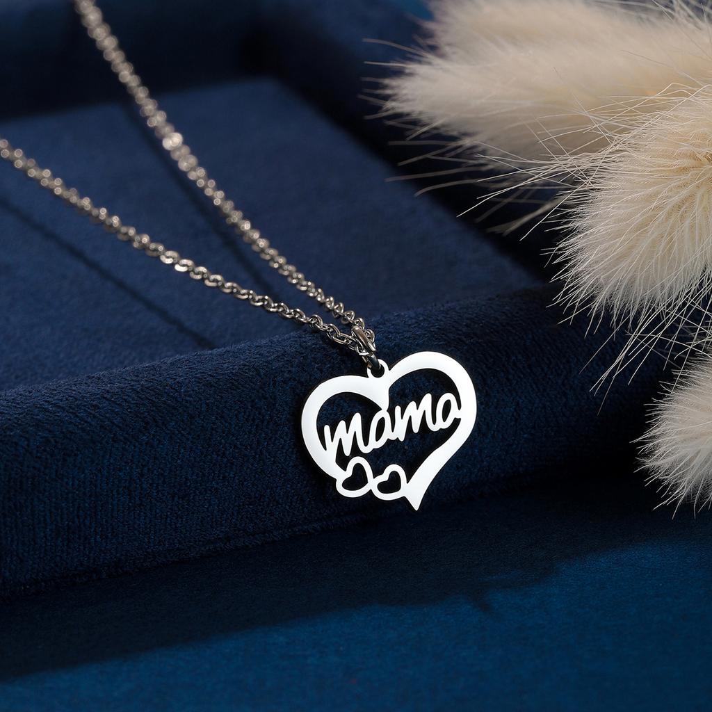 Delicate Heart Shaped MAMA Lettering Pendant Necklace Family Mom Necklaces Pendants Jewelry Romantic Mother's Day Gift