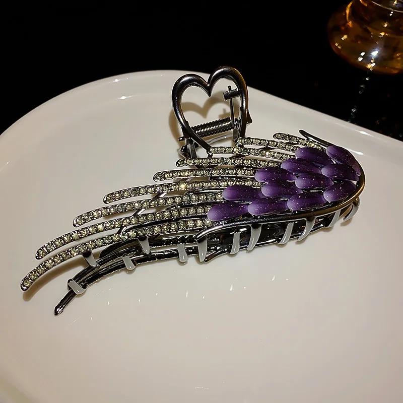 

INS Простые черные металлические заколки-лягушки Заявление Геометрические закрученные заколки для волос Для женщин Девушек Аксессуары для волос Ювелирные изделия Головные уборы