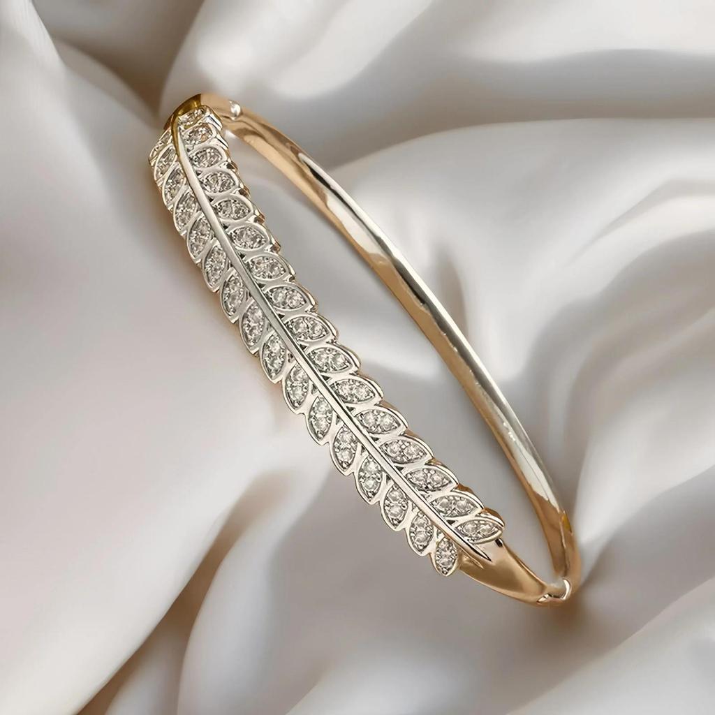 2026 Knot Bracelet Women's Premium Light Luxury Diamond Plated 18K Gold Kink Bracelet Jewelry Hand Jewelry