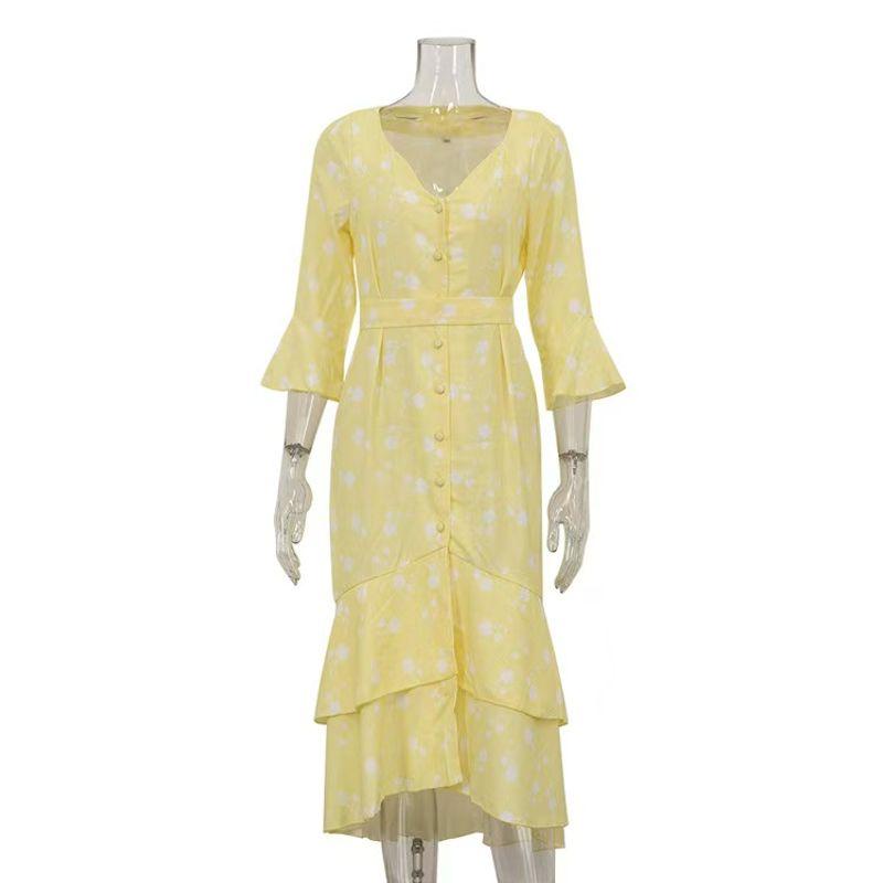 

Western Style New Fashion Print V-neck Bell Sleeve Dress Printed Flared Sleeve Dress Yellow L
