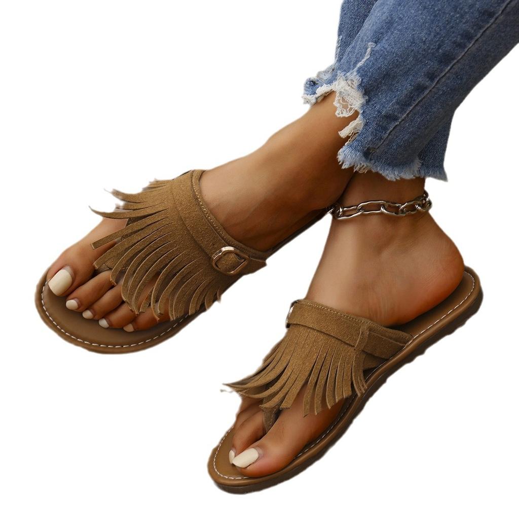 Fashion Large Size Flat Bottom Clip Toe Slippers Women 2025 New Tassel Belt Buckle Decoration Outer Wear Beach Slippers Casual Shoes