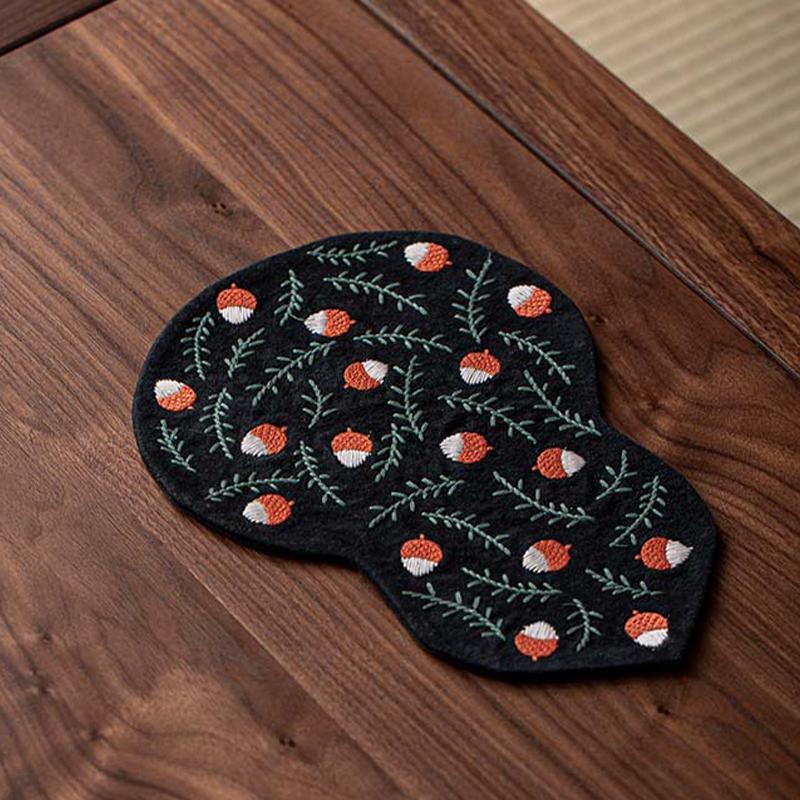 Retro Zen Tea Mat Gourd Shape Embroidery Chinese Tea Ceremony Tea Mat Double Sided Brocade Non Slip Luxury Tea Table Decoration 28X19.5 cm