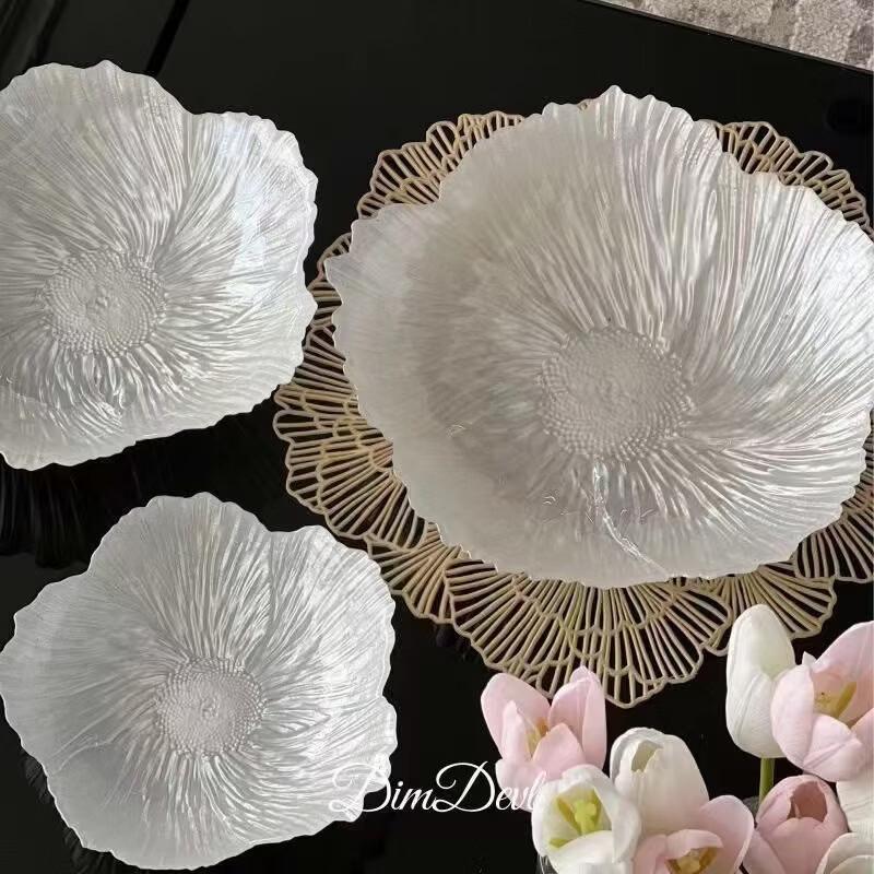Nordic Flower Glass Fruit Plate with Gold Edge