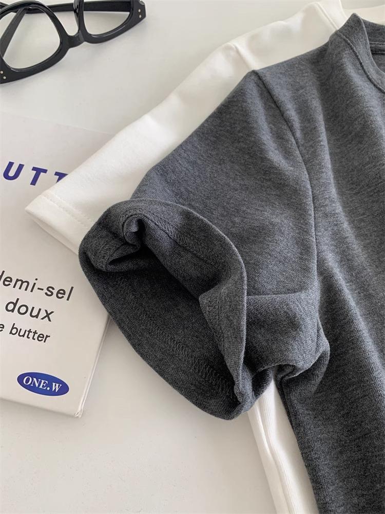 Graues besticktes Welpen Damen Casual Locker Kurzarm T-Shirt, Frühjahr 2025 Kollektion