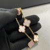 Bracciale in Giada Quadrifoglio – Eleganza Naturale, Fortuna Senza Tempo