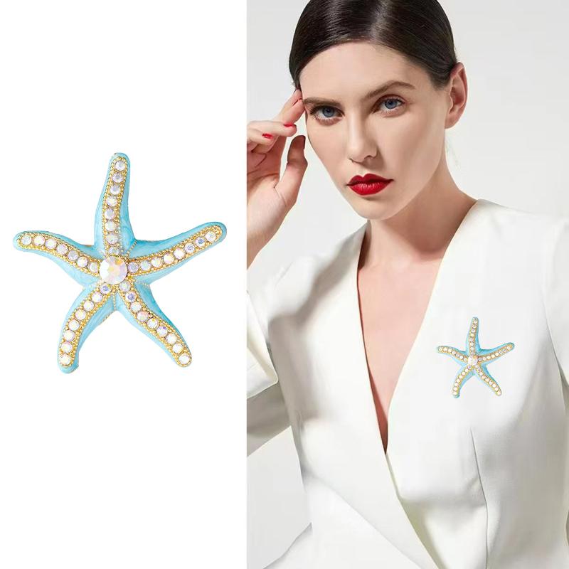 Creative  Flower Brooch Versatile Scarf Buckle Anti-Exposure Buckle  Corsage Brooch Women'S Accessories