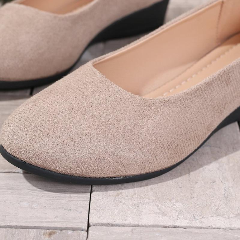 Mocassini con Zeppa in Raso Taglie Forti da Donna Stile Hong Kong Retrò Primaverile