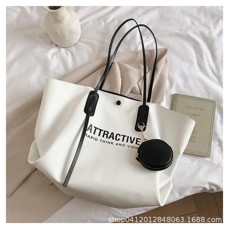 

Large capacity simple women bag 2025 popular new trendy summer versatile shoulder messenger bag Internet celebrity tote bag