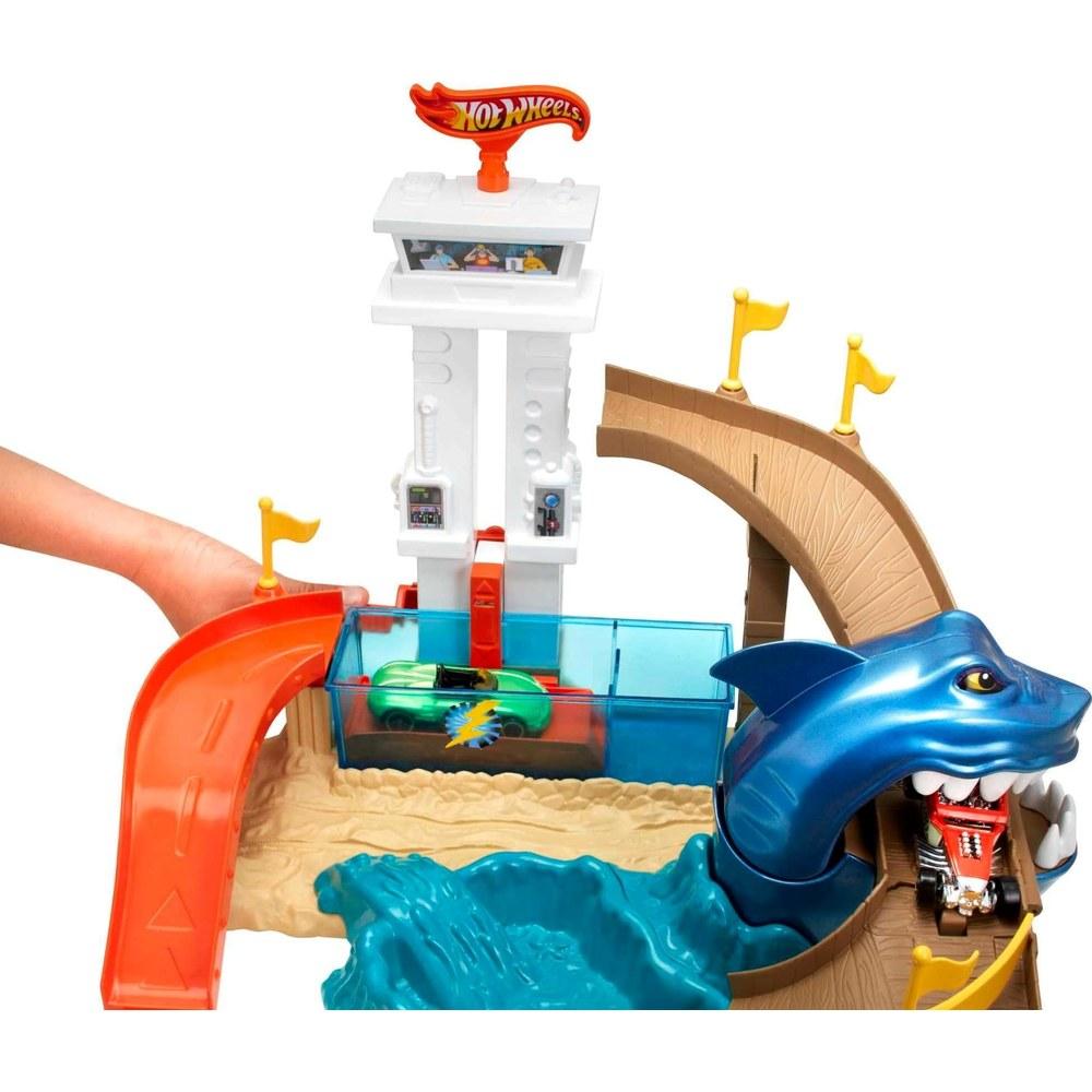 Hot Wheels Color Shifters Shark Play Set