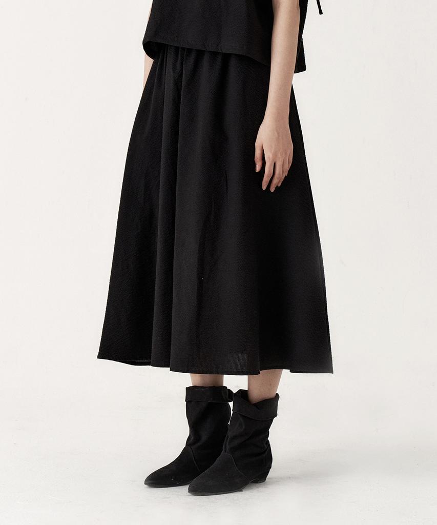 BOWLLOON Seersucker Flare Skirt (Black)