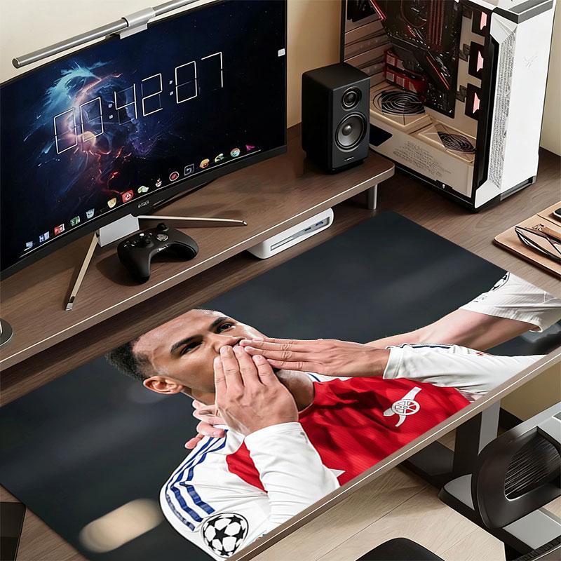 Gabriel Magalhaes Mouse Pad, Large Gaming Desk Mat, Non-slip XXL Mousepad for Laptop & Tablet, Mini PC Playmat with Stitched Edges