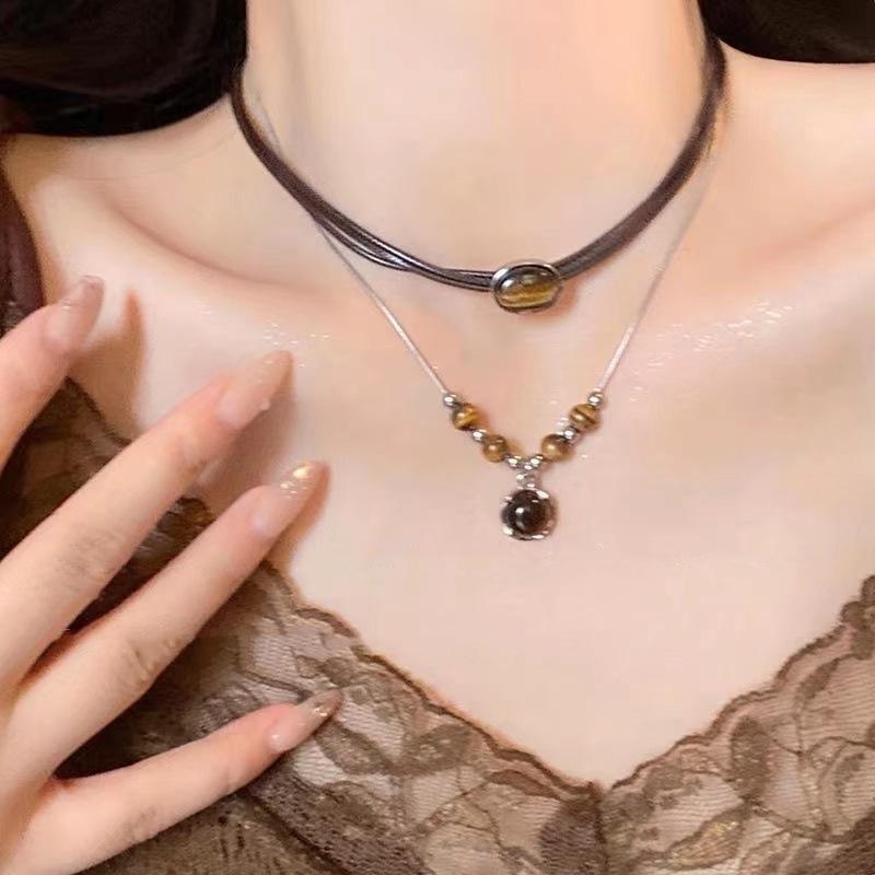 Tiger-eye Stone Necklace - Luxurious, Niche, Fashionable Design, Versatile, Collar Chain, Neck Chain