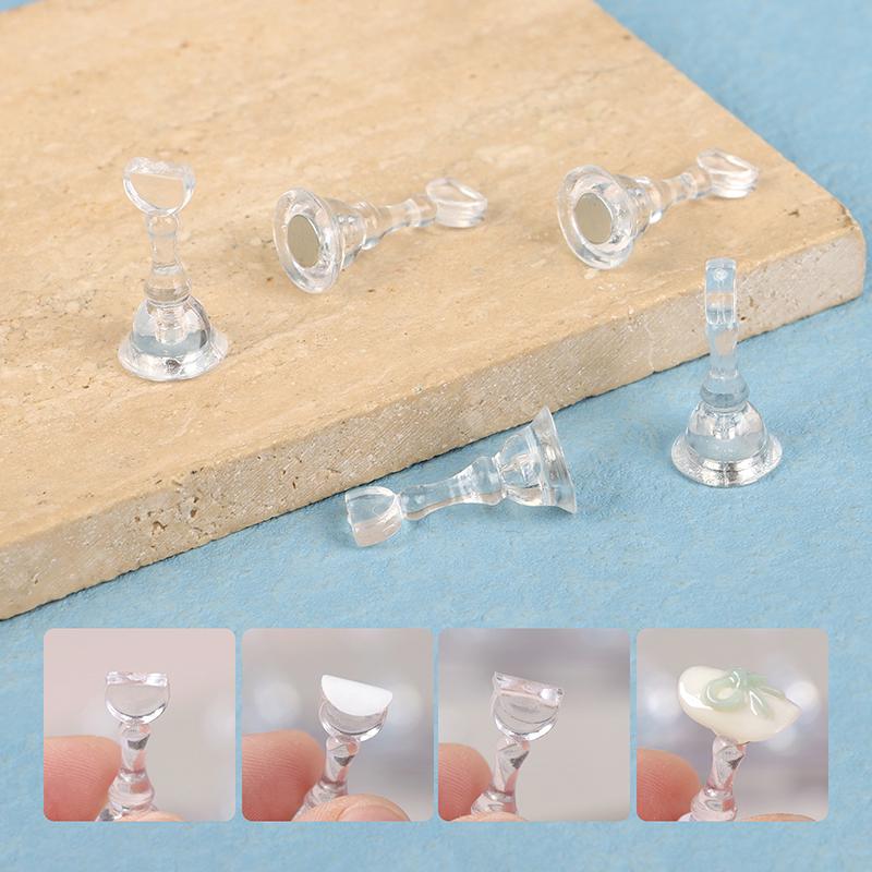 5Pcs Acrylic Nail Stand Tips Holders Chess Shaped Fingernail Diy Magnetic Training Practice Display Manicure Nail Tool