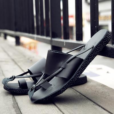 Herren Sandalen Sommer Männliche Flip-Flops Neue Strandsandalen Herren Leichte Hausschuhe Atmungsaktive Halbschuhe Lässige Herren Freizeitschuhe