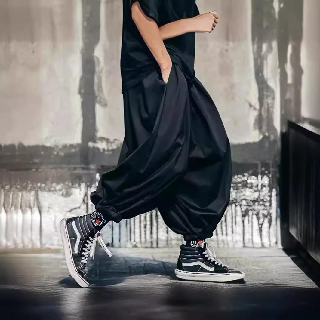 

Yohji Yamamoto Men s Plus Size Wide-Leg Crop Pants - Dark Warrior Yoga Style XXL