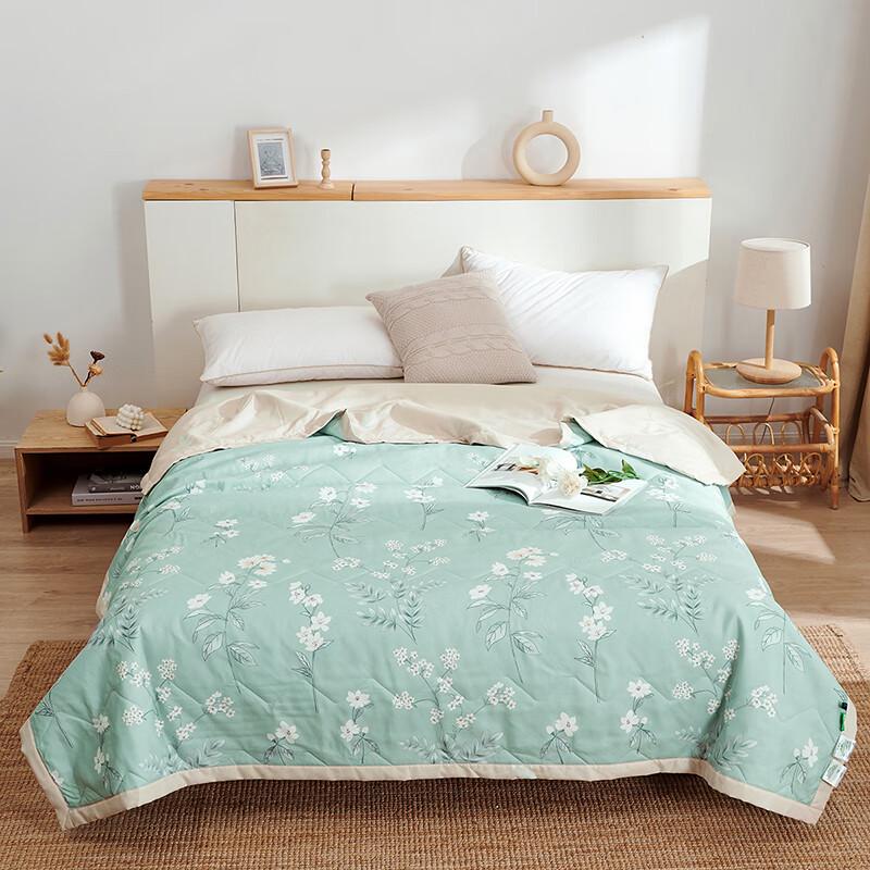 

Southern Life Brushed Print Cooling Summer Quilt