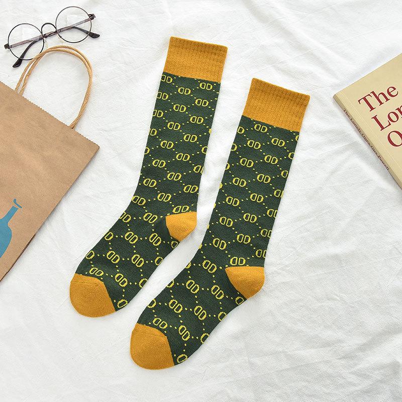 Medium Stockings Internet Celebrity and Knee Women's Heap Socks Fashion Versatile Calf Socks Women