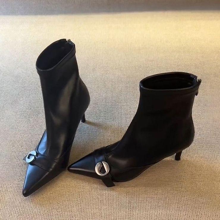 Niche Design Belt Buckle Pointed Head Thin Heel Short Boots Women's 2025 Autumn and Winter New Thin Rear Zipper High Heel Fashion Boots