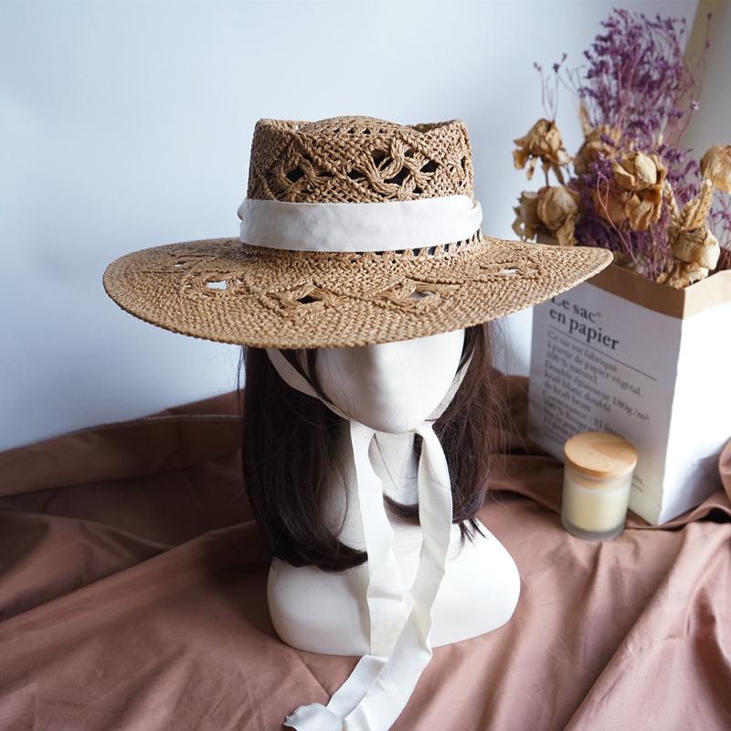 Japan Japanese French Retro Hollow Flower White Flat Top Top Hat Women'S Summer Sunshade Vacation Beach Straw Hat Outing