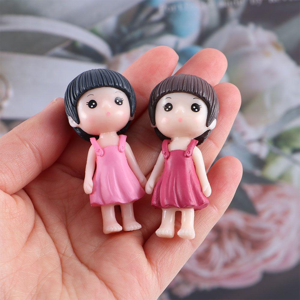 1 Pair Christmas Gift Dollhouse Mini Bonsai Cute Boy Girl Ornament Little Lovers Miniature Doll Craft Couples Figurine