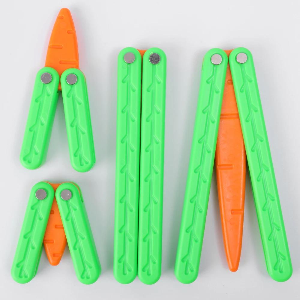Plastic Carrot Fidget Toy, Novelty Flip Stress Relief Toy, 100% Plastic Safe Kids Play Gift, No Sharp Edge