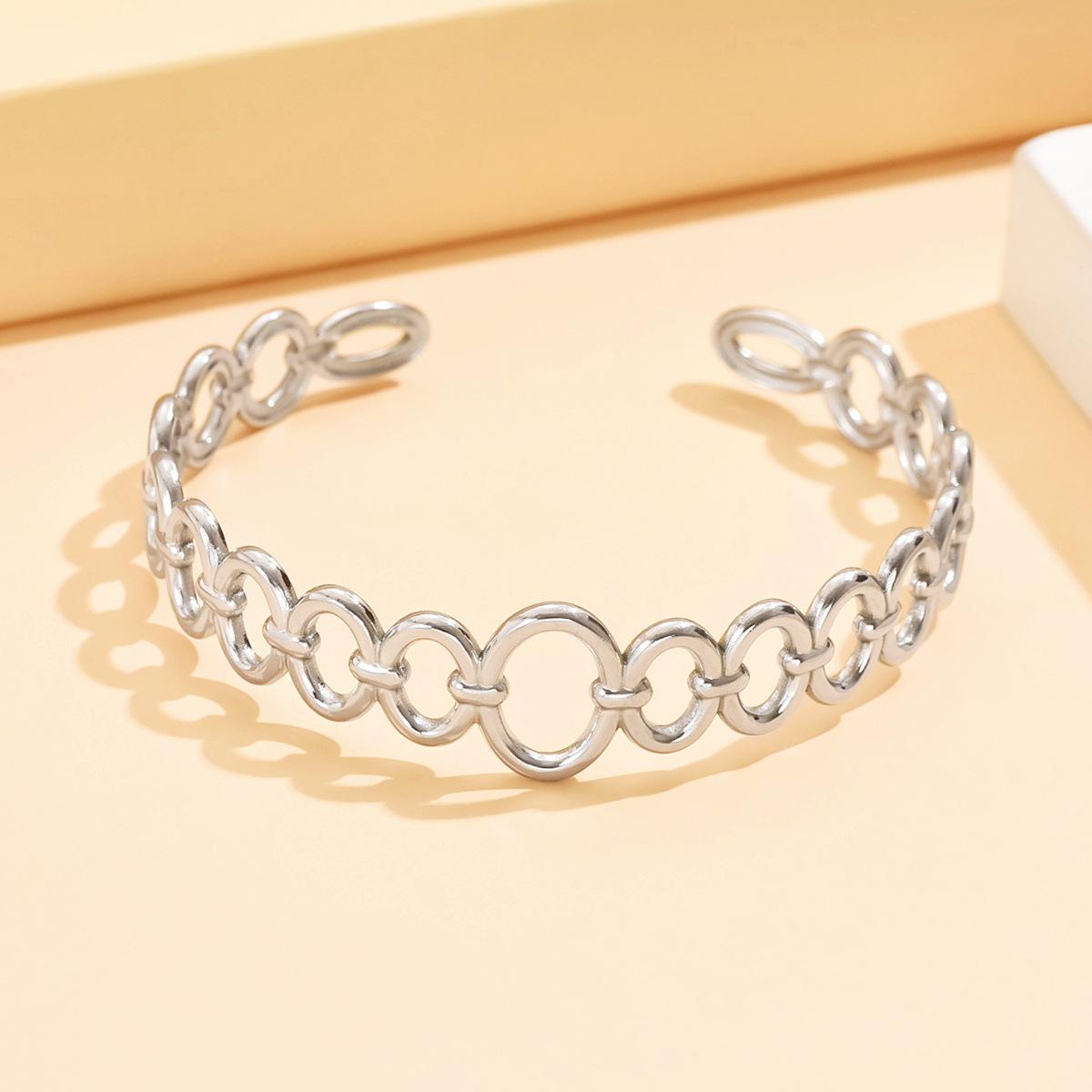 18K Gold Plated Small Oval Geometric Open Bracelet
