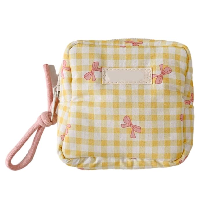 

Simple Design Cosmetic Case Portable Waterproof Makeup Bag With Spacious Interior For Lipsticks Brushes Essential жовтий