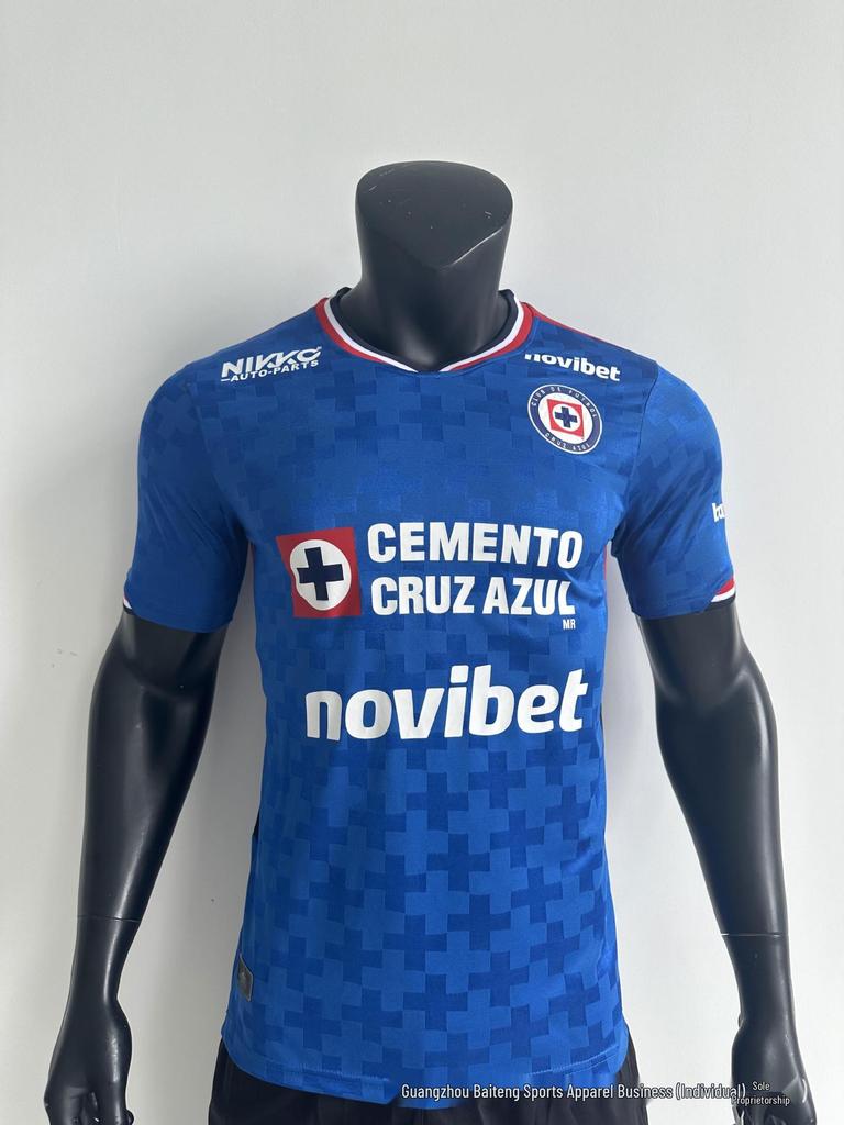 2526 Voetbalshirts: Chelsea, Wolves, Lissabon, Everton, River Plate, Cougars, Atlético Nacional - Thuis & Uit