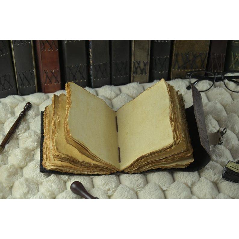 Book of Shadows, Vintage Leather Journal, Grimoire Journal, Witch Spell Book Witchcraft Supplies, Wiccan Decor Leather Book Travel Notebook
