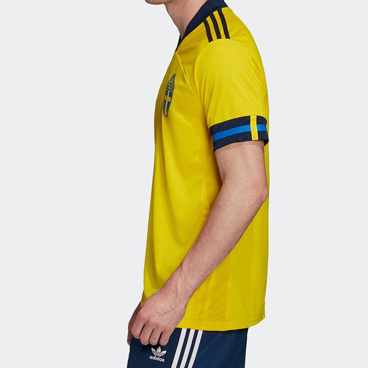 Adidas Sezonul 2020 Tricou de fotbal cu mânecă scurtă sport cu gât în V și imprimeu logo pentru bărbați, galben FH7620