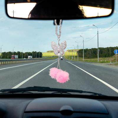 Sparkling Butterfly Car Pendant Rear View Mirror Charm Rhinestone Hanging Decoration Lucky Hanging Car Interior Accessories Gift for Valentine's Day