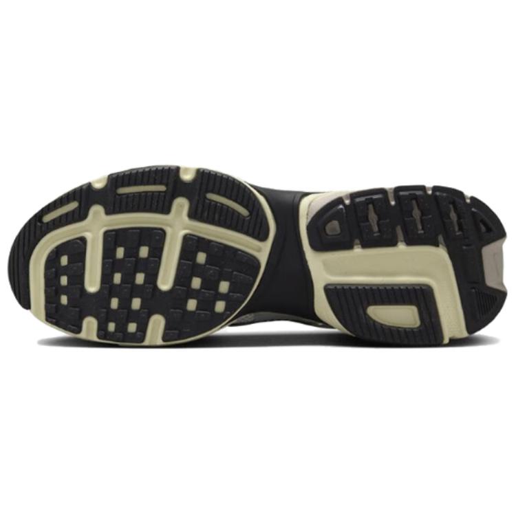 Ny Nike V2K Run Summit White Metallic Silver
