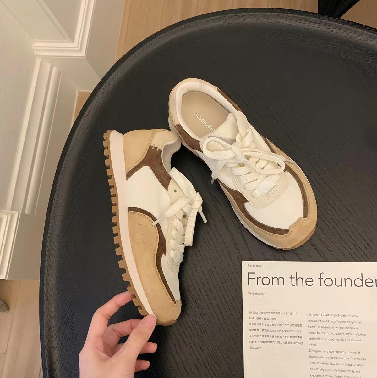 

Версия из пятнистой коровьей кожи, виноградная мать, тот же полуостров, модная сетка в стиле пэчворк, мягкая повседневная обувь на шнуровке, спортивная обувь Forrest Gump 40