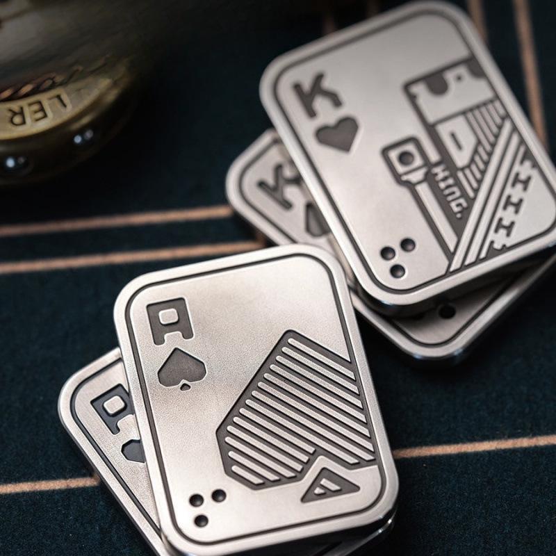 Pa Pa Coin Card Metal Decompression Sound Wave Handheld Toy