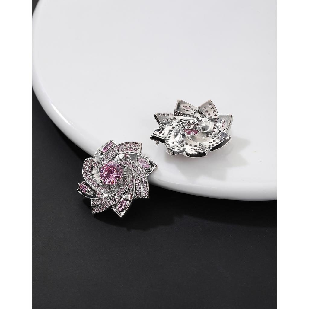 Elegant Crystal Shoe Charms for Female DIY Shoes Charms Glittering Shoe Clip Buckles Jewelry Decorations Shoes Add On