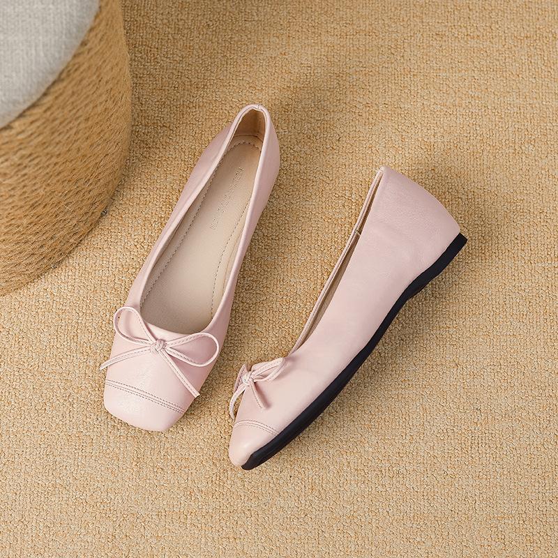 W063-1 Versatile comfortable soft sole bow round head four seasons ladyshoes tall flat Mary Jane small leather shoes women