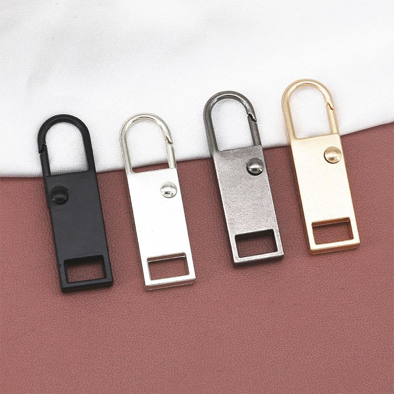 Odpinany ściągacz zamka błyskawicznego bez użycia narzędzi: Metalowy Wisiorek Sprężynowy do Torebek i Bagażu