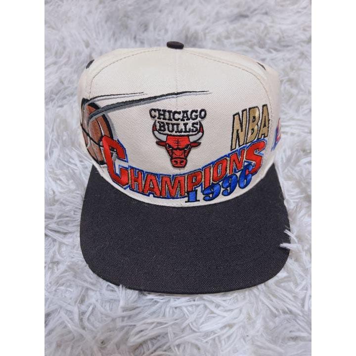 Used CHICAGO BULLS 1996 CAP